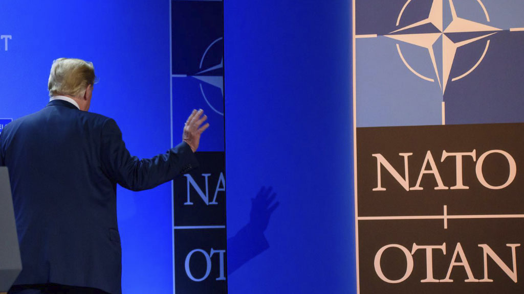 Президент США Дональд Трамп, разочарованный позицией своих союзников, отказывающих ему в оказании военной помощи и участии во всё более затягивающемся конфликте с Ираном, заявил, что впредь США не намерены участвовать в защите интересов стран, отказавшихся поддержать американскую военную операцию.