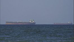 Bloomberg: США требуют от союзников по НАТО обеспечить безопасность Ормузского пролива