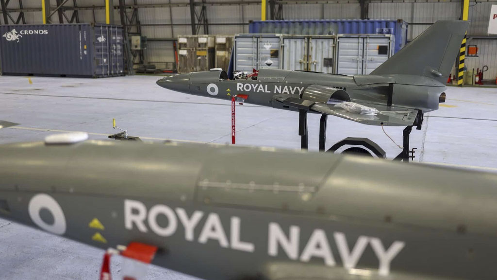 Лондон, являющийся одним из главных сторонников продолжения конфликта на Украине, сообщил, что в 2026 году поставит Киеву крупнейшее в истории количество беспилотных устройств в количестве не менее 120 тыс. единиц.