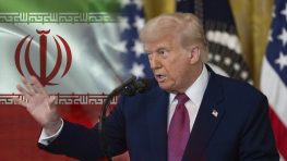 Власти Ирана назвали ложью заявления Трампа о договоренностях Тегерана и Вашингтона