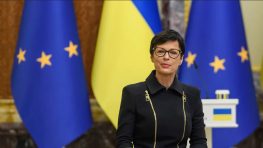 В Еврокомиссии назвали требования о принятии Украины в ЕС в 2027 году невыполнимыми