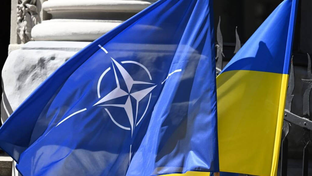 Страны НАТО рассматривают возможность выделения Украине дополнительного финансирования на военные нужды в размере €70 млрд, о чём, как ожидается, будет объявлено на саммите альянса в Анкаре в следующем месяце.