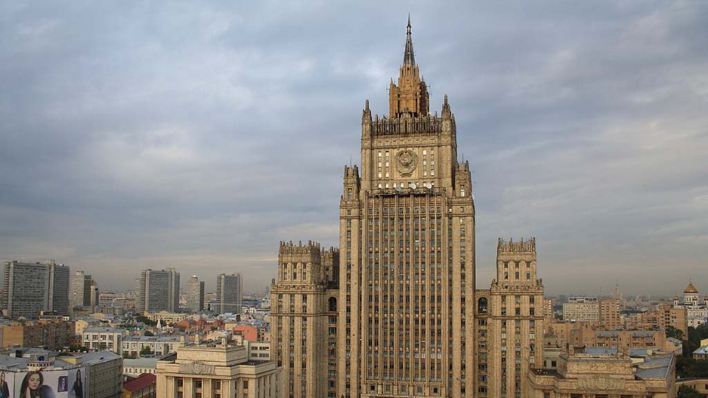 Россия оставляет за собой право использовать все средства для защиты морской безопасности и российских грузов в Средиземном море, сообщила официальный представитель МИД России Мария Захарова.