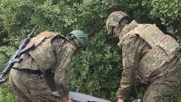 Бойцы ВС РФ продвигаются на Добропольском направлении