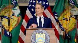 США ввели новые санкции против Ирана и его союзников