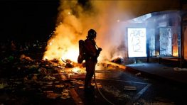 Власти ЕС ищут «руку Кремля» в беспорядках во Франции